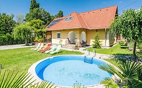 Holiday Home Horvath - Abr121 By Interhome